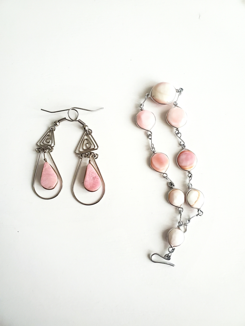 Pink Peruvian Pink Opal Drop Earrings and Pink Quarks Linked Bracelet Set